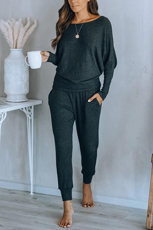 Pockets Dew Shoulder Pants Set