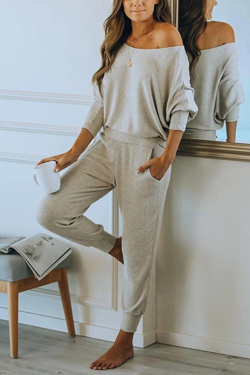 Pockets Dew Shoulder Pants Set