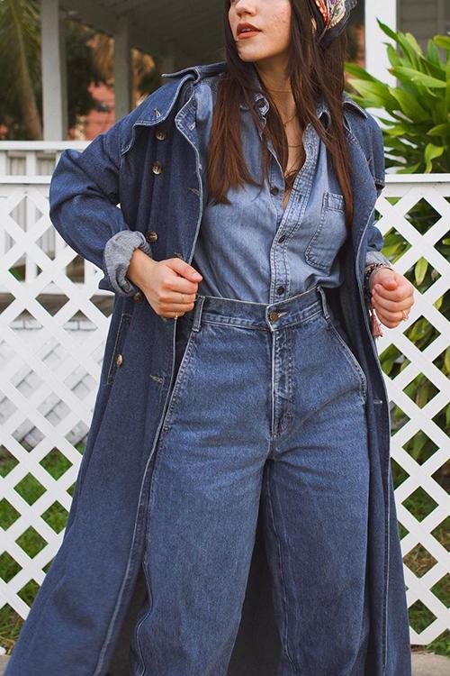 Pockets Button Lapel Denim Coat