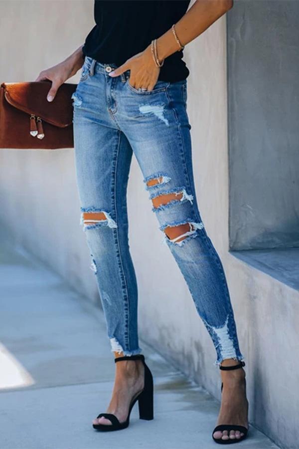 Skinny ripped jeans