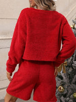 Women's Sets Solid Plush Sweater & Sequin Stitching Shorts Christmas Two-piece Set